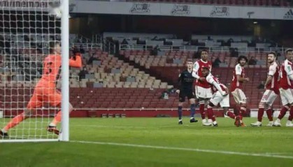  阿森纳连续十场破门，热苏斯破荒终结进球荒  