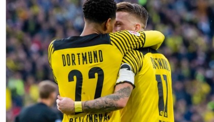  多特蒙德青春风暴，小将贝林厄姆惊艳表现  